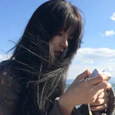 红色尾翼