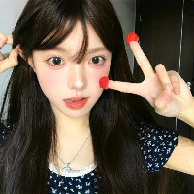 大小姐才不会玩格斗游戏